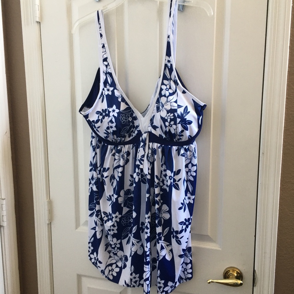 Ladies 2 piece swimsuit 3x